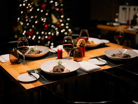 WEIHNACHTLICHES MENÜ 